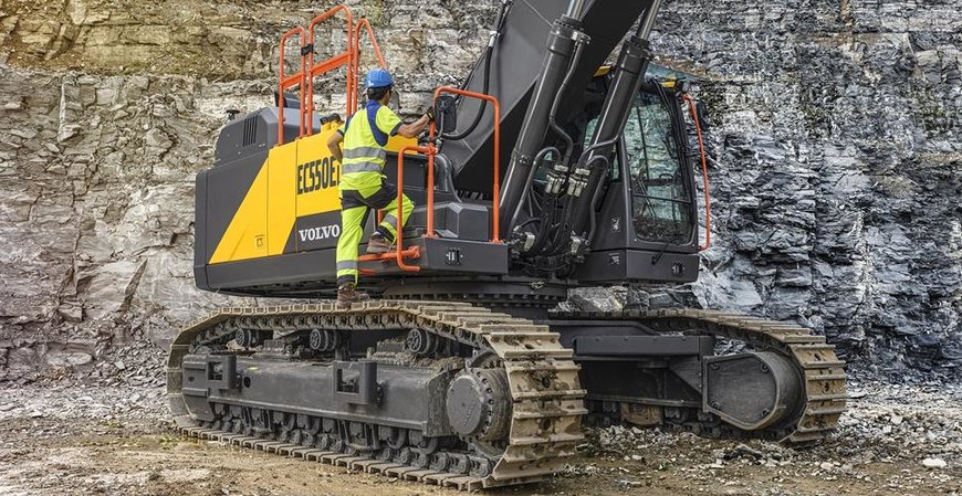 EC530E UND EC550E – 50-TONNEN-BAGGER MIT FÄHIGKEITEN, DIE ÜBER IHRE GEWICHTSKLASSE HINAUSGEHEN